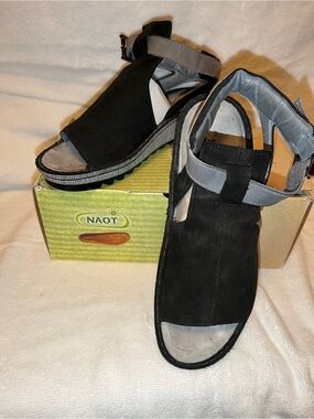 NAOT Verbena Sandal - Size 39- Like New!